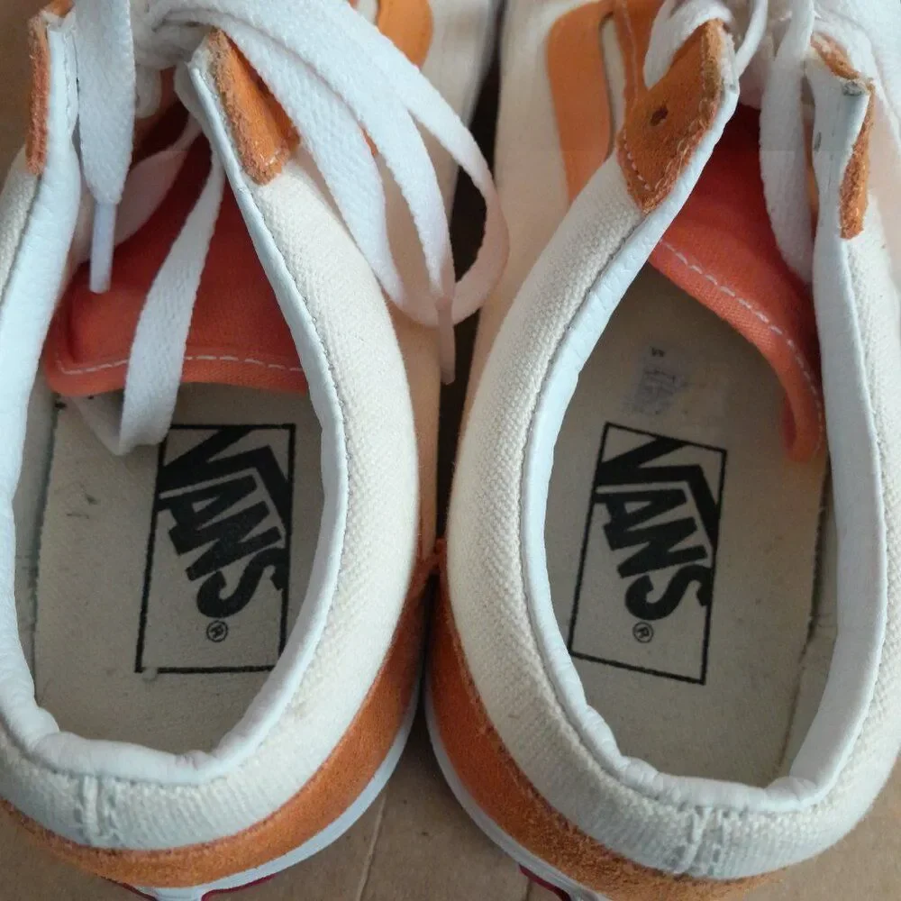 Vans Off the Wall Unisex Sneakers Women's Size US 8, Men US 6.5 Skateboard Shoes